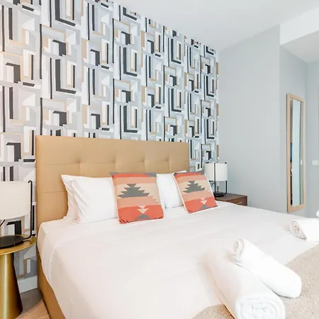Home Art Apartments Bernabeu Madrid Exterior photo