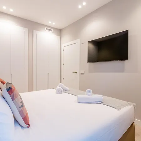 Home Art Apartments Bernabeu Madrid Exterior photo