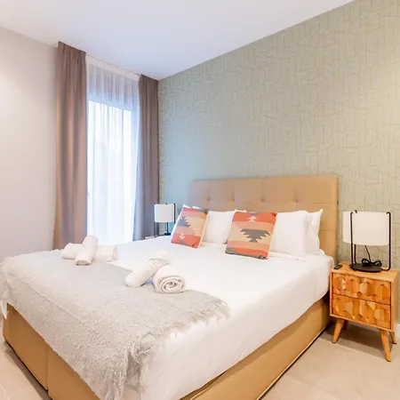 Home Art Apartments Bernabeu Madrid Exterior photo