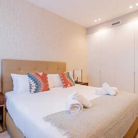 Home Art Apartments Bernabeu Madrid Exterior photo